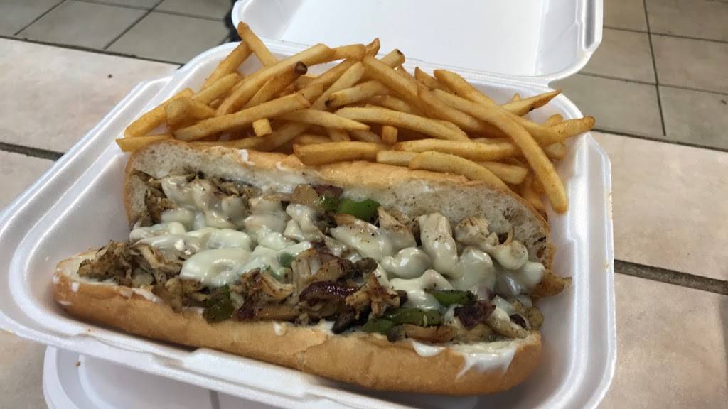 Malula wings seafood subs salad | restaurant | 1352 University Blvd N, Jacksonville, FL 32211, USA | 9043370573 OR +1 904-337-0573