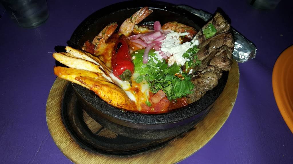 Aunt Chiladas Tempe | restaurant | 2019 W Baseline Rd, Tempe, AZ 85283, USA | 6024316470 OR +1 602-431-6470