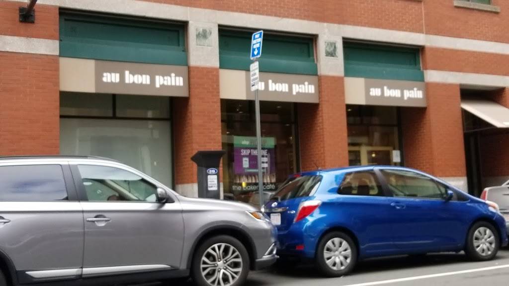 Au Bon Pain | bakery | 101 Merrimac St, Boston, MA 02114, USA | 6172489441 OR +1 617-248-9441
