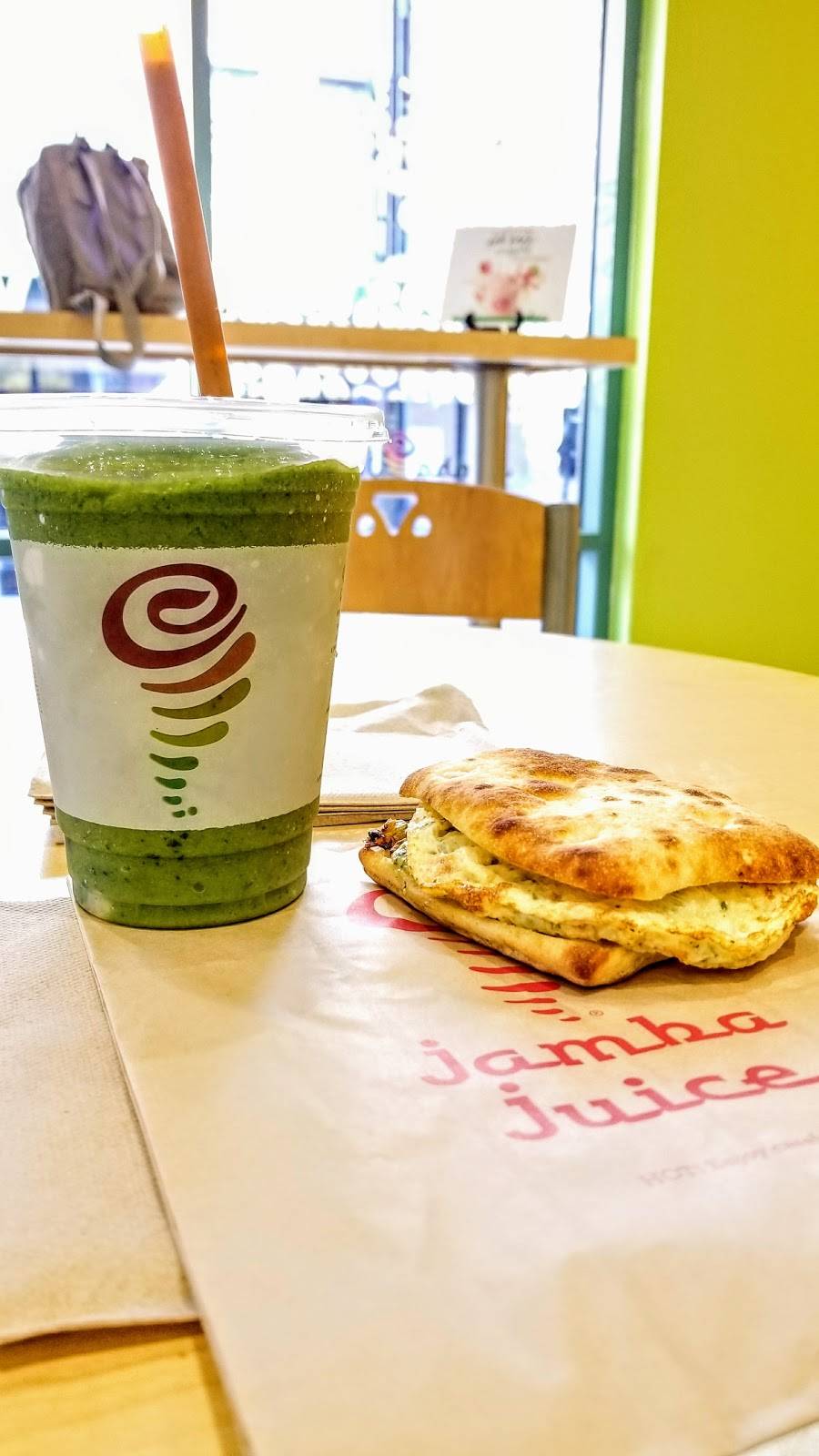 Jamba Juice Modesto II | restaurant | 1021 10th St B, Modesto, CA 95354, USA | 2095724511 OR +1 209-572-4511