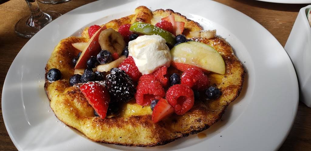 Effinghams Coal Fired Pizza and Taphouse | restaurant | 202 High St, Farmville, VA 23901, USA | 4346581400 OR +1 434-658-1400