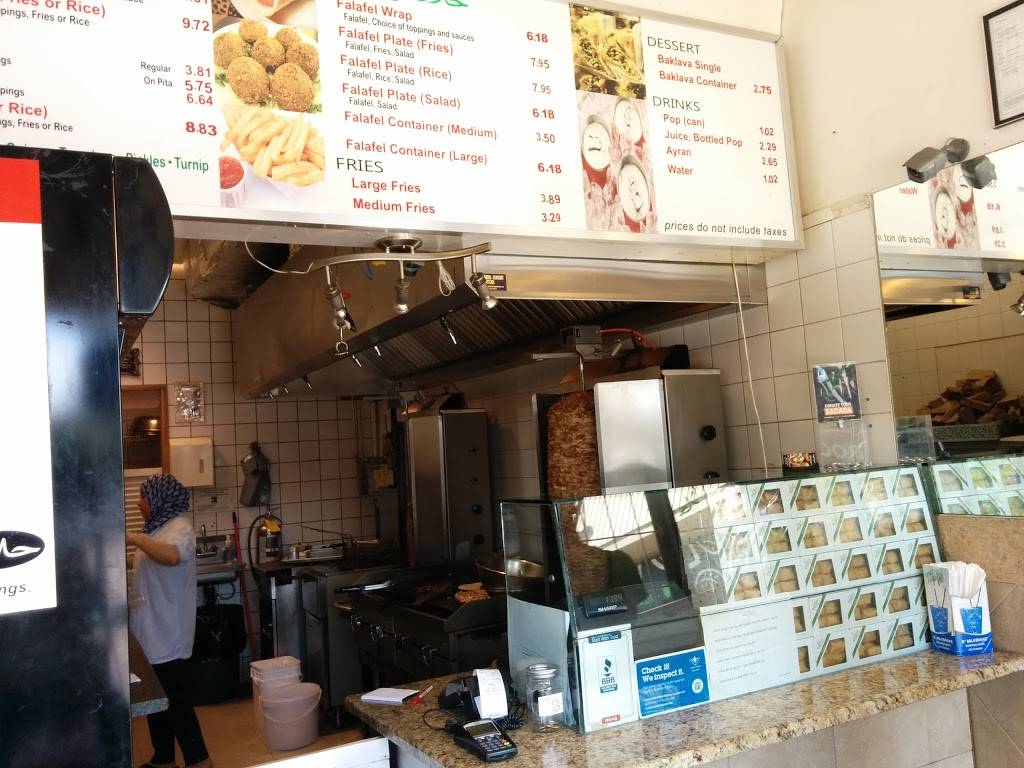 Highland Halal Shawarma | restaurant | 200 Highland Rd W, Kitchener, ON N2M 3C2, Canada | 5197418300 OR +1 519-741-8300