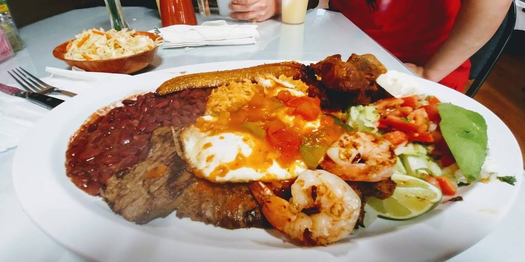 Topacio | restaurant | 120 Meridian St, Boston, MA 02128, USA | 6175679523 OR +1 617-567-9523