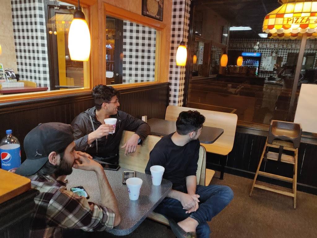 Pizza Joes | restaurant | 222 W Main St, Cortland, OH 44410, USA | 3306381222 OR +1 330-638-1222