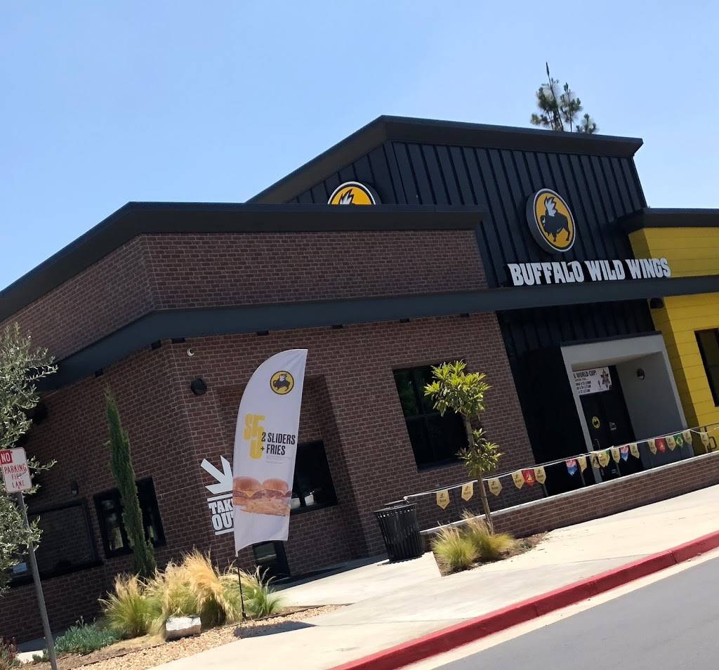 Buffalo Wild Wings | restaurant | 4955 South N Montclair Plaza Ln, Montclair, CA 91763, USA | 9093999465 OR +1 909-399-9465