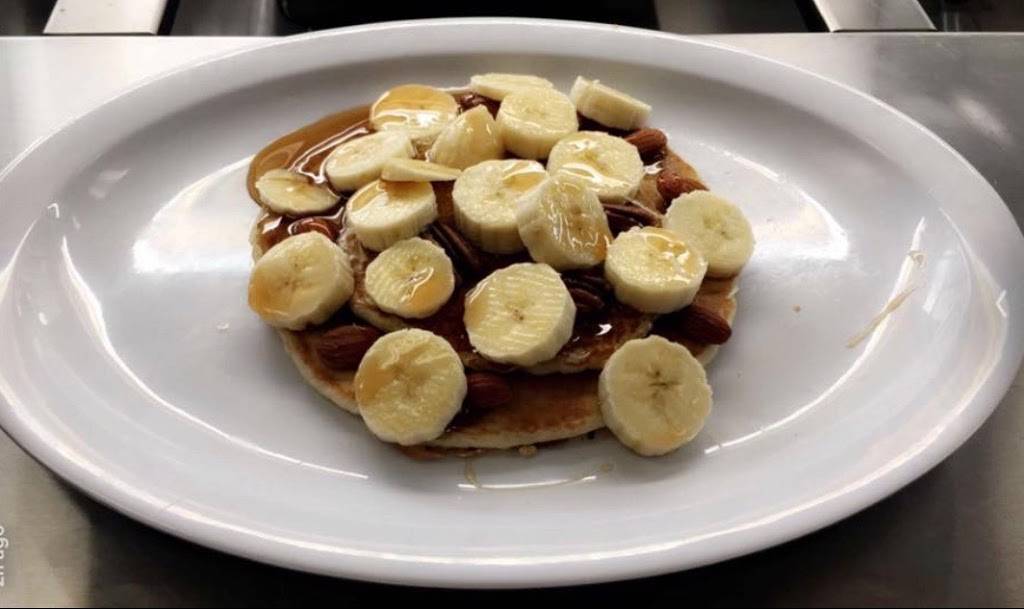 Caribbean Cafe and Resturant | restaurant | 105 US-301 #126, Tampa, FL 33619, USA | 8133922118 OR +1 813-392-2118