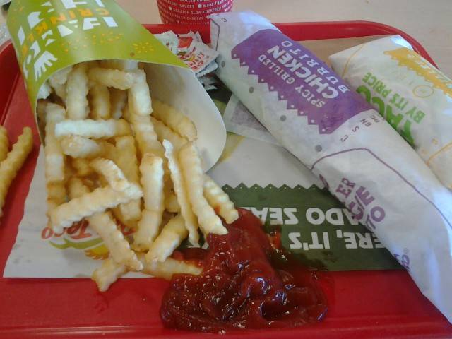 Del Taco | meal takeaway | 645 Tucker Rd, Tehachapi, CA 93561, USA | 6618239442 OR +1 661-823-9442