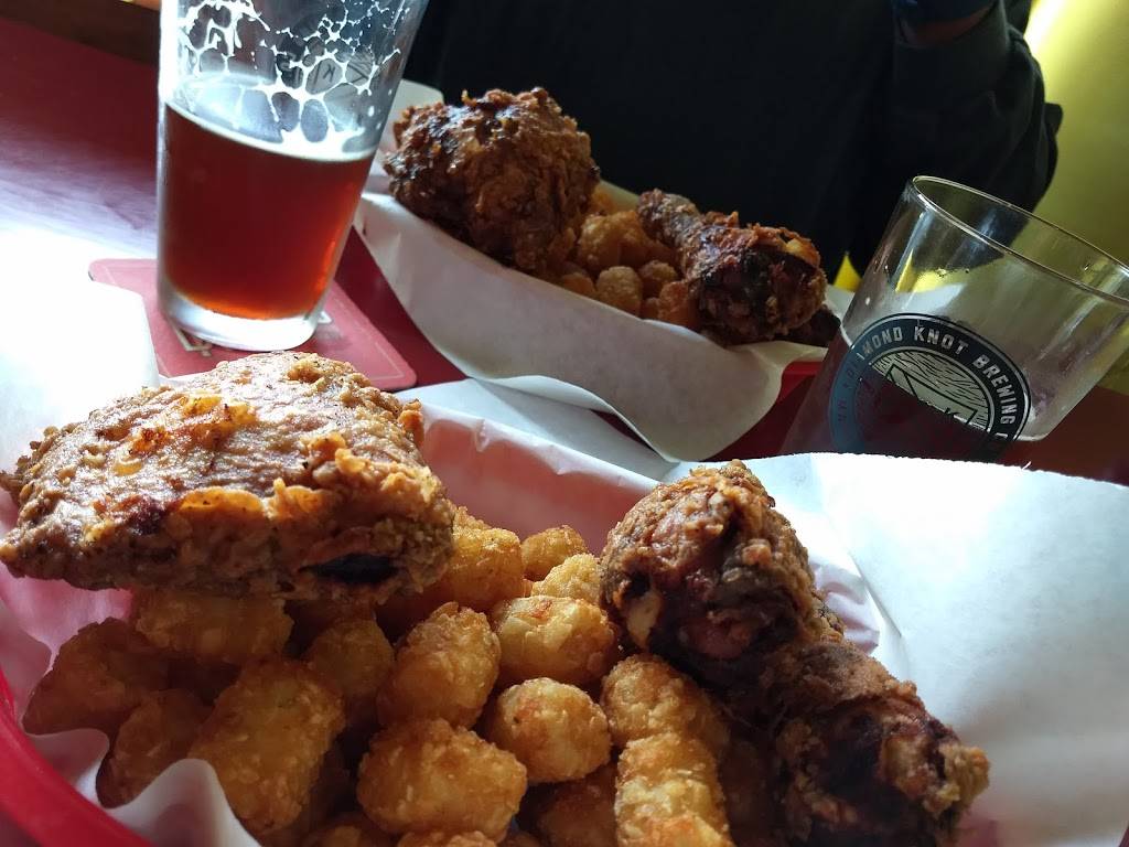 That Chicken Place | restaurant | 1907 Hewitt Ave suite a, Everett, WA 98201, USA | 4253490253 OR +1 425-349-0253