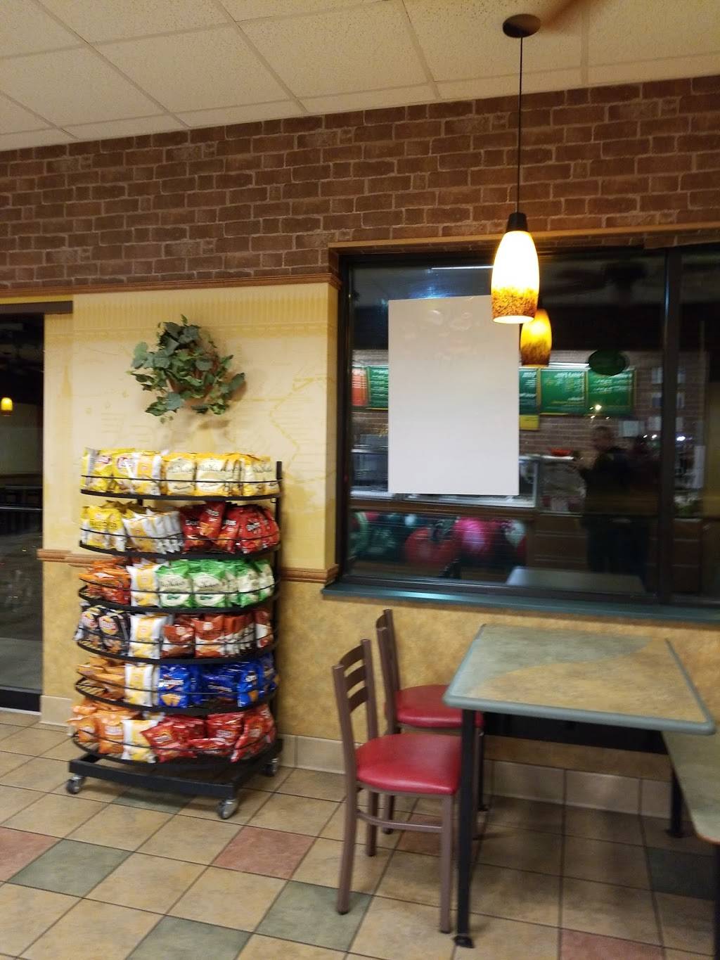 Subway | restaurant | 503 W 3rd St, Connersville, IN 47331, USA | 7658257373 OR +1 765-825-7373