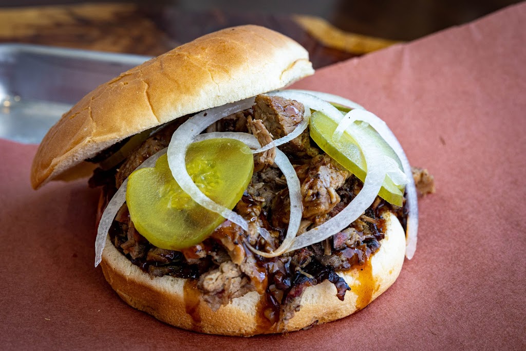 Earnest Bs BBQ & Catering | restaurant | 6065 Sports Village Rd ste 800, Frisco, TX 75033, United States | 2143089147 OR +1 214-308-9147