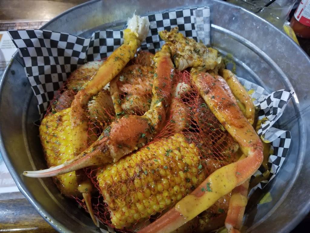C & J’s Crab Shack & Bar | restaurant | 514 Broad St, Gadsden, AL 35901, USA | 2566466983 OR +1 256-646-6983