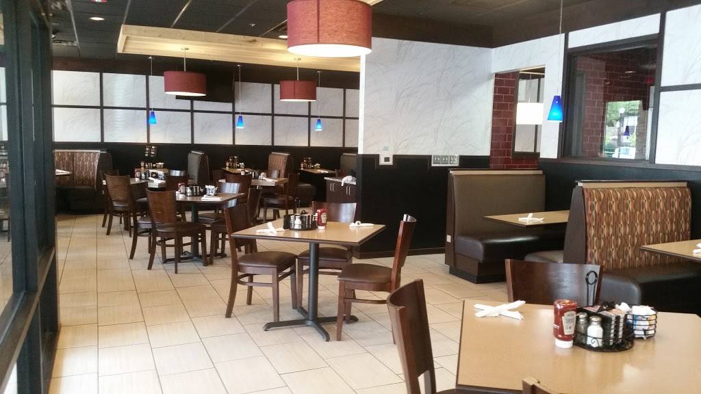 Red Olive Restaurant - Ferndale | restaurant | 750 W Nine Mile Rd, Ferndale, MI 48220, USA | 2489653935 OR +1 248-965-3935