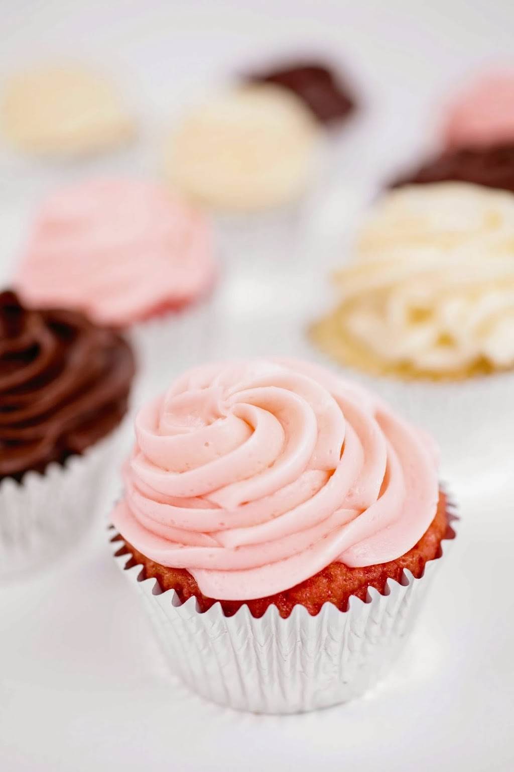 Ashley Macs Inc. | bakery | 3147 Green Valley Rd, Birmingham, AL 35243, USA | 2058224142 OR +1 205-822-4142