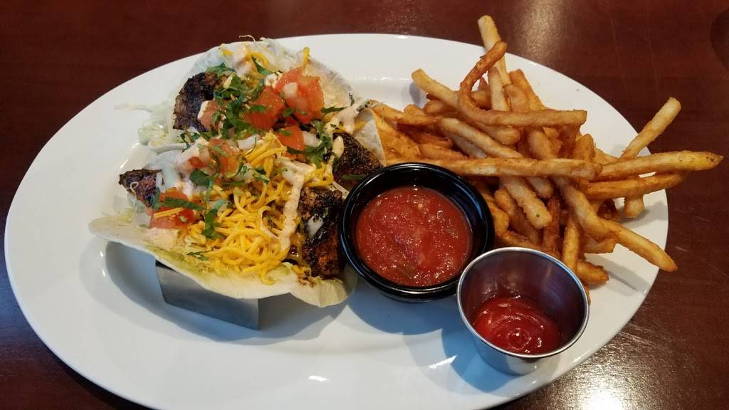 Sams Place Nippers Corner | restaurant | 15545 Old Hickory Blvd, Nashville, TN 37211, USA | 6159425755 OR +1 615-942-5755