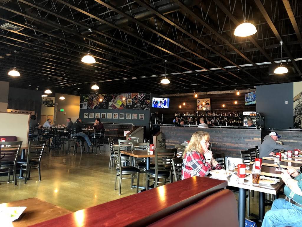 Blackdog Bar & Grill | restaurant | 2835 19th Ave, Forest Grove, OR 97116, USA | 5033525976 OR +1 503-352-5976