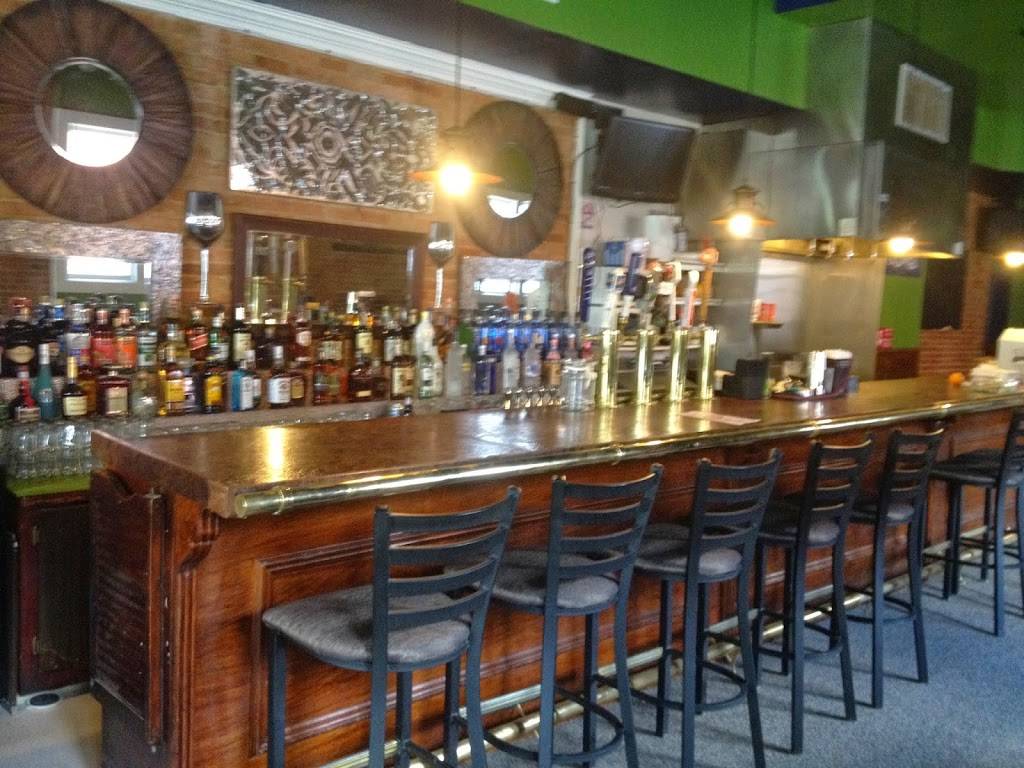 Andys Place | restaurant | 208 S Broad St, Holly, MI 48442, USA | 2483825020 OR +1 248-382-5020