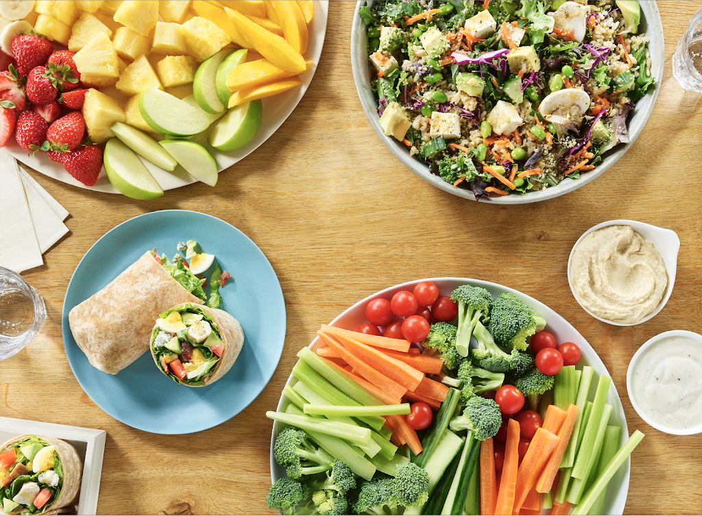 Freshii | restaurant | 1170 Boulevard Lebourgneuf, Québec, QC G2K 2E3, Canada | 5813197383 OR +1 581-319-7383