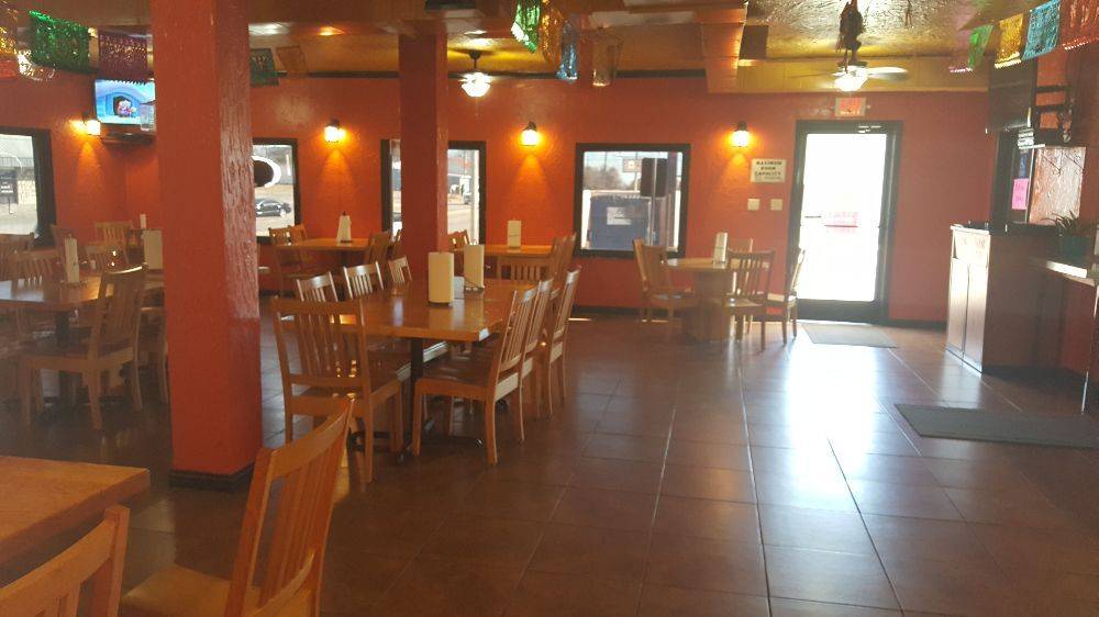 El Tacolote Pollos Asados Al Carbon | restaurant | 1511 NW 28th St, Fort Worth, TX 76164, USA | 8176242868 OR +1 817-624-2868