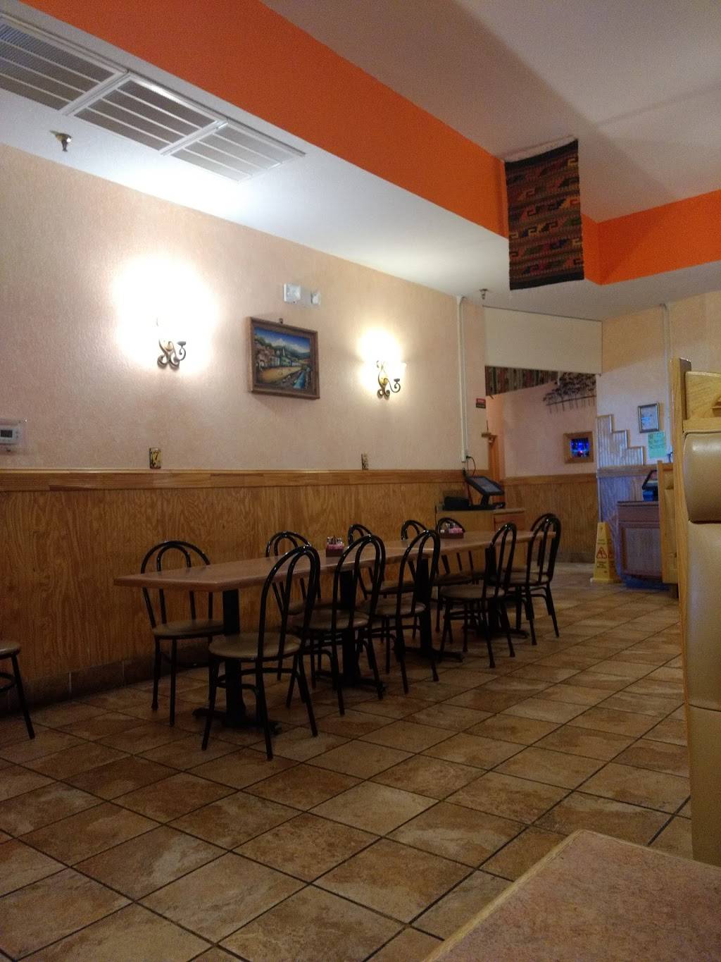 Maricelas Mexican Grill | restaurant | 100 Commerce St, Sandersville, GA 31082, USA | 4785539304 OR +1 478-553-9304
