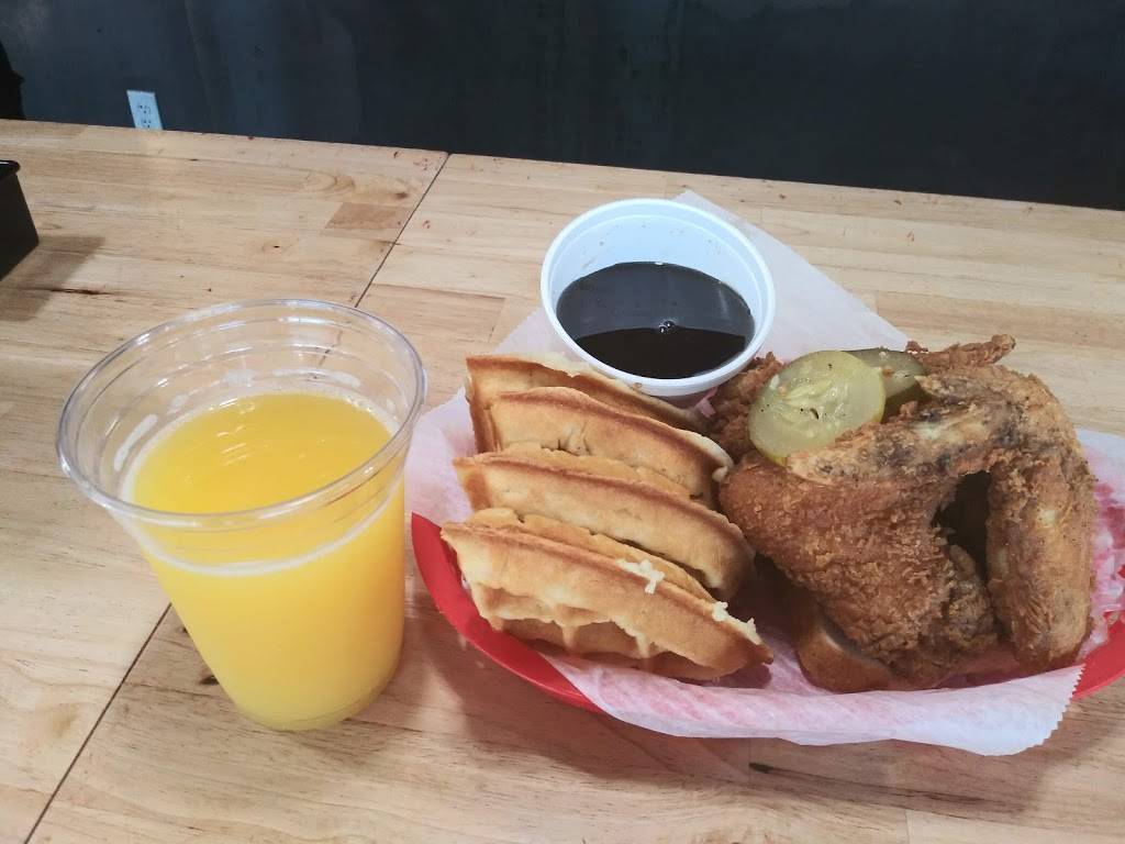 Eugenes Hot Chicken | restaurant | 2268 9th Ave N, Birmingham, AL 35203, USA | 2053227555 OR +1 205-322-7555