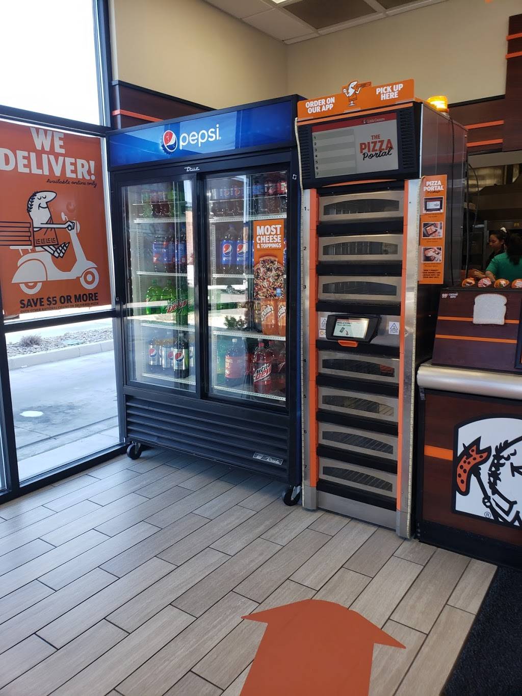 Little Caesars Pizza | meal delivery | 689 N Redwood Rd, North Salt Lake, UT 84054, USA | 8016575818 OR +1 801-657-5818