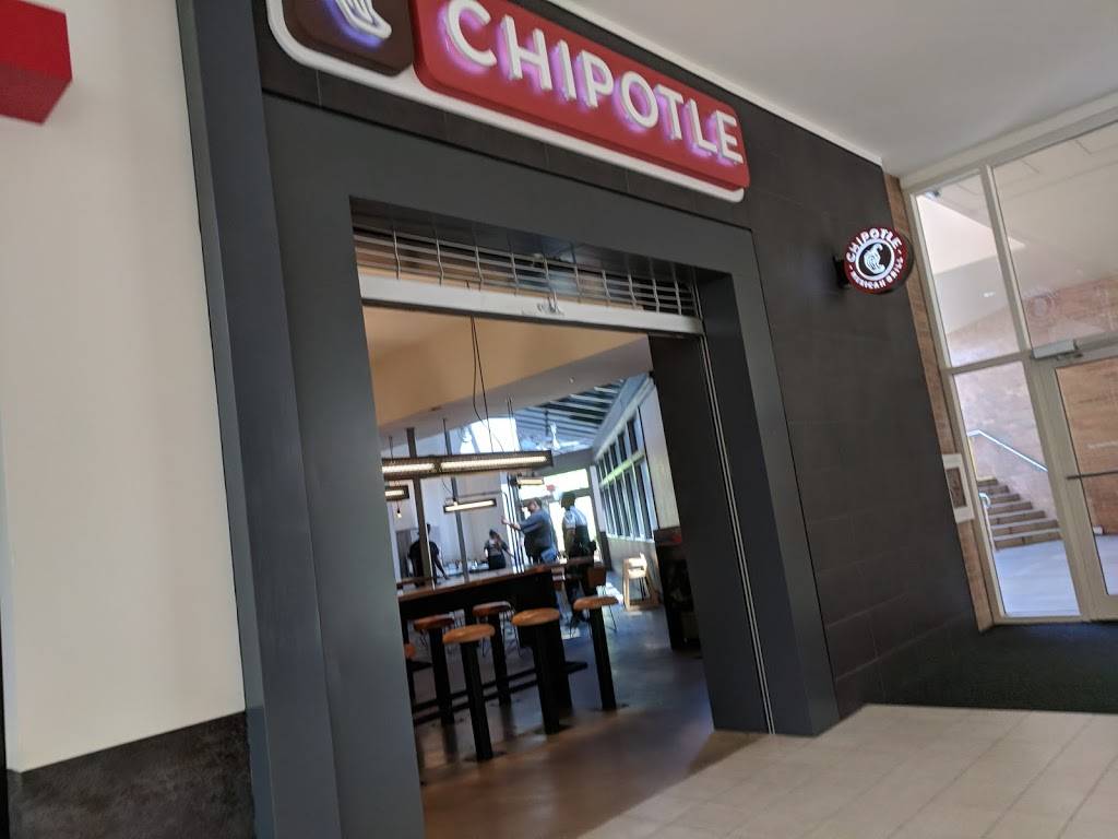 Chipotle Mexican Grill | restaurant | 7 Backus Ave Ste H100, Danbury, CT 06810, USA | 2037302989 OR +1 203-730-2989