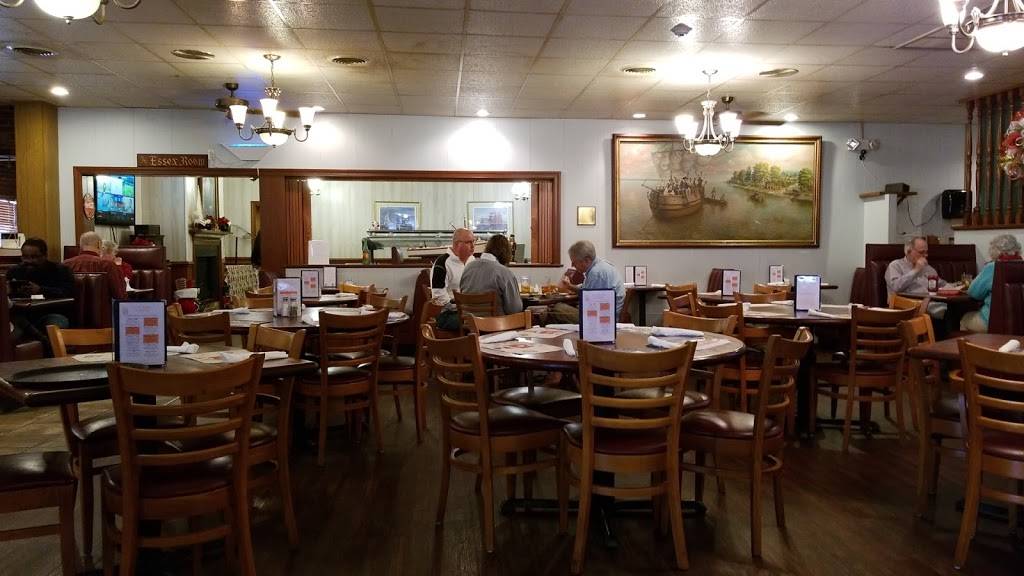 Lowerys Seafood Restaurant | restaurant | 528 N Church Ln, Tappahannock, VA 22560, USA | 8044432800 OR +1 804-443-2800