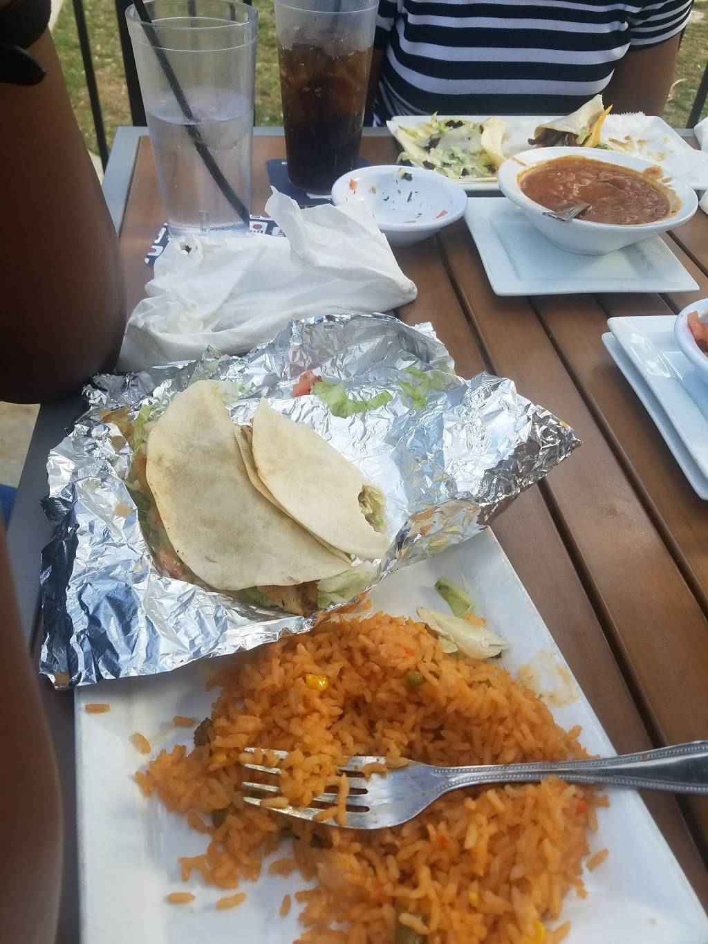 Soccer Taco | restaurant | 2031 Thunderhead Rd, Knoxville, TN 37922, USA | 8656913503 OR +1 865-691-3503