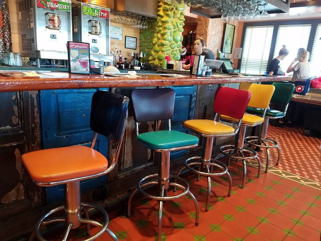 Chuys | restaurant | 3408 Central Expy, Plano, TX 75074, USA | 4692419393 OR +1 469-241-9393