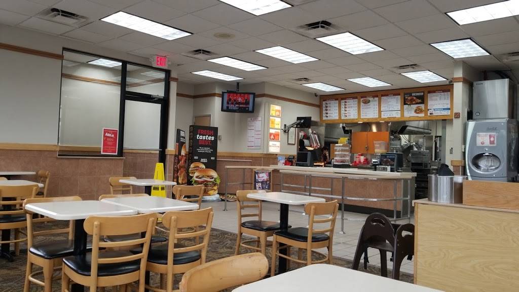 Wendys | restaurant | 3200 Red Lion Rd Frnt 5, Philadelphia, PA 19114, USA | 2152817590 OR +1 215-281-7590