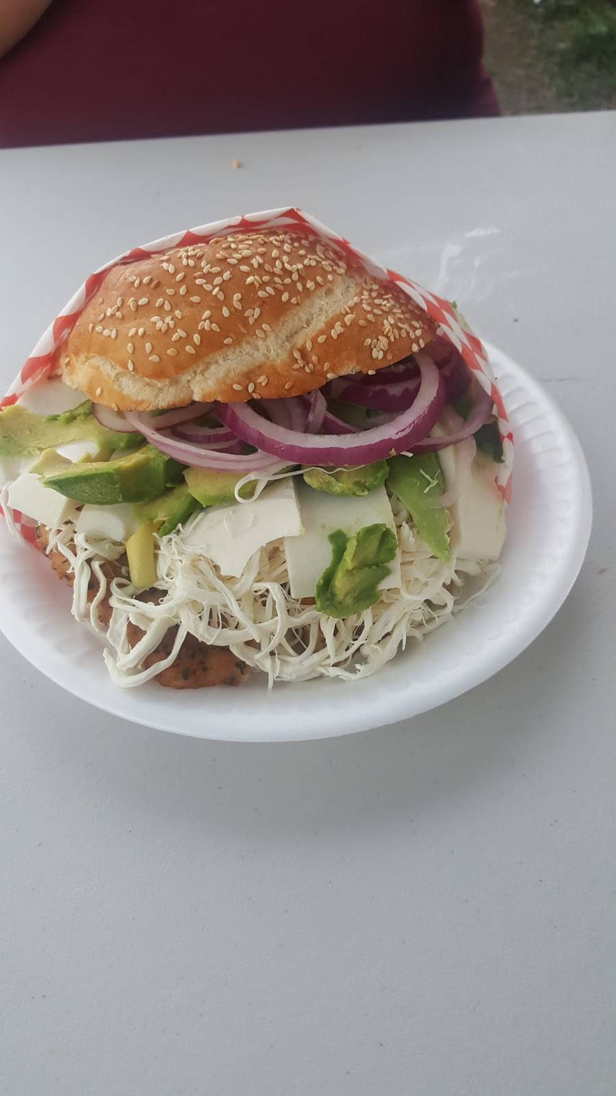 Cemitas Y Antojitos Poblanos Cinco De Mayo | restaurant | 933 S Atlantic Blvd, East Los Angeles, CA 90022, USA | 3234538797 OR +1 323-453-8797