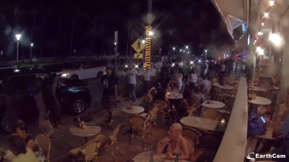 Corp Cafe Cyrus | restaurant | 2020 N Bayshore Dr, Miami, FL 33137, USA | 3054000446 OR +1 305-400-0446