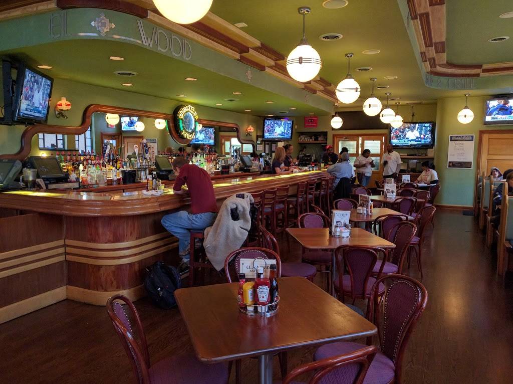 Elwood Bar & Grill | restaurant | 300 E Adams Ave, Detroit, MI 48226, USA | 3139622337 OR +1 313-962-2337