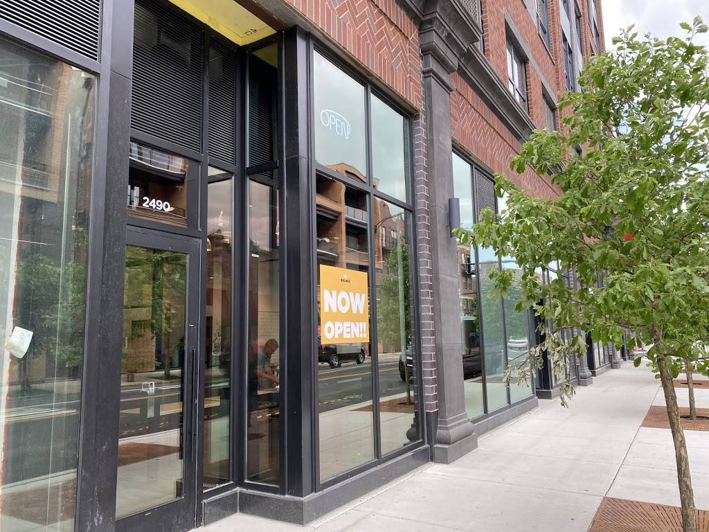 Big Wig Tacos & Burritos | restaurant | 2490 N Milwaukee Ave, Chicago, IL 60647, USA | 3126249568 OR +1 312-624-9568