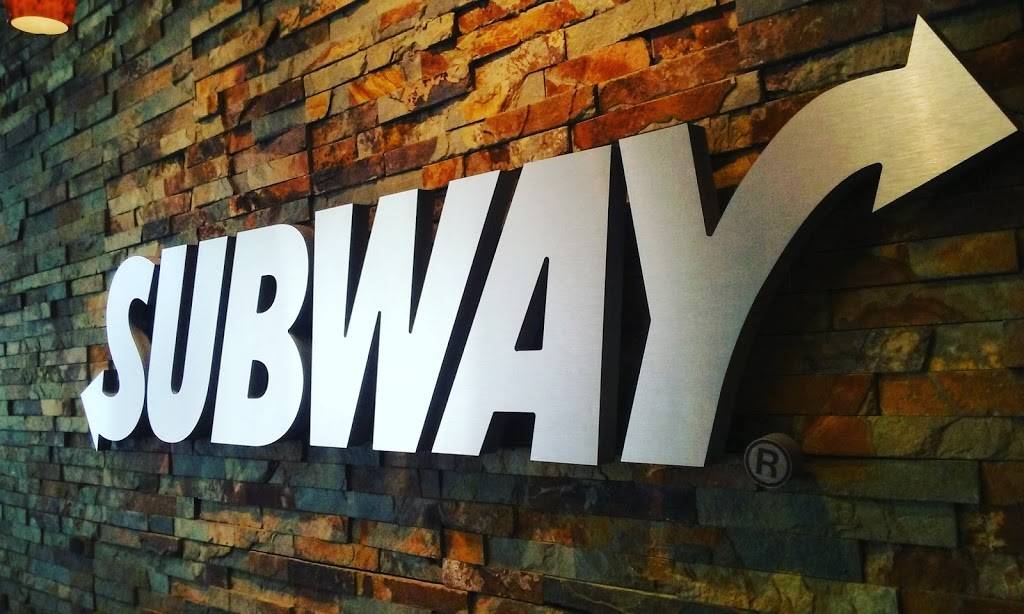 Subway | restaurant | 1752 E Lugonia Ave #123, Redlands, CA 92374, USA | 9093897196 OR +1 909-389-7196