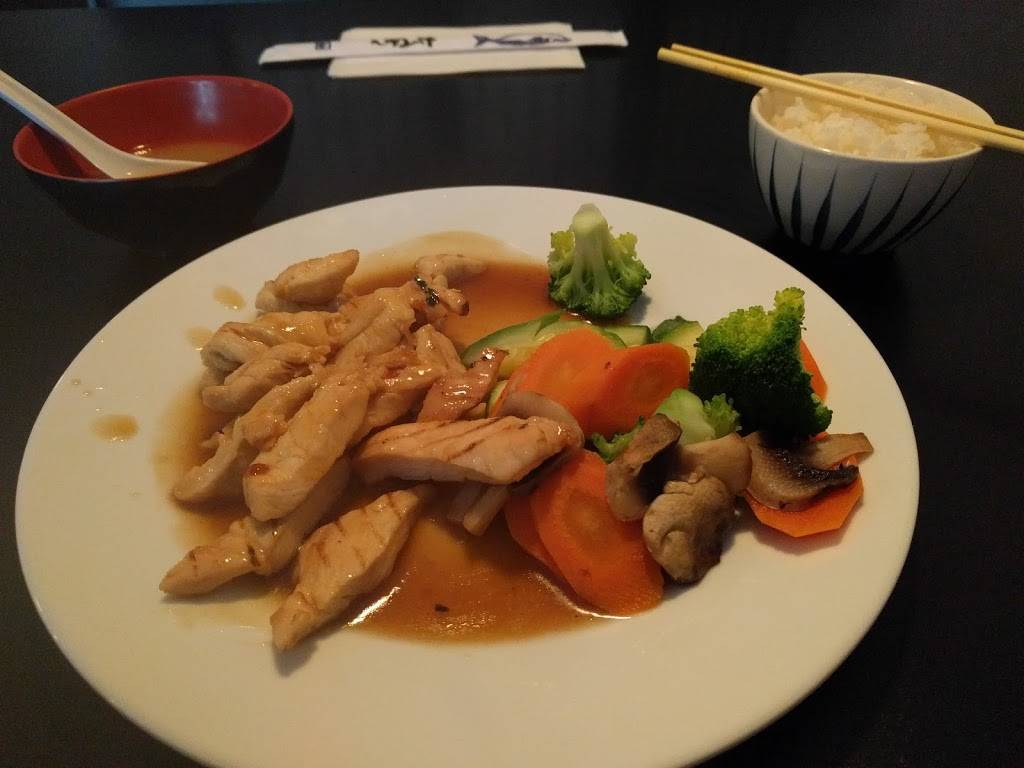 Yu-Mi Sushi | cafe | 2800 N Military Trl #117, West Palm Beach, FL 33409, USA | 5616150505 OR +1 561-615-0505