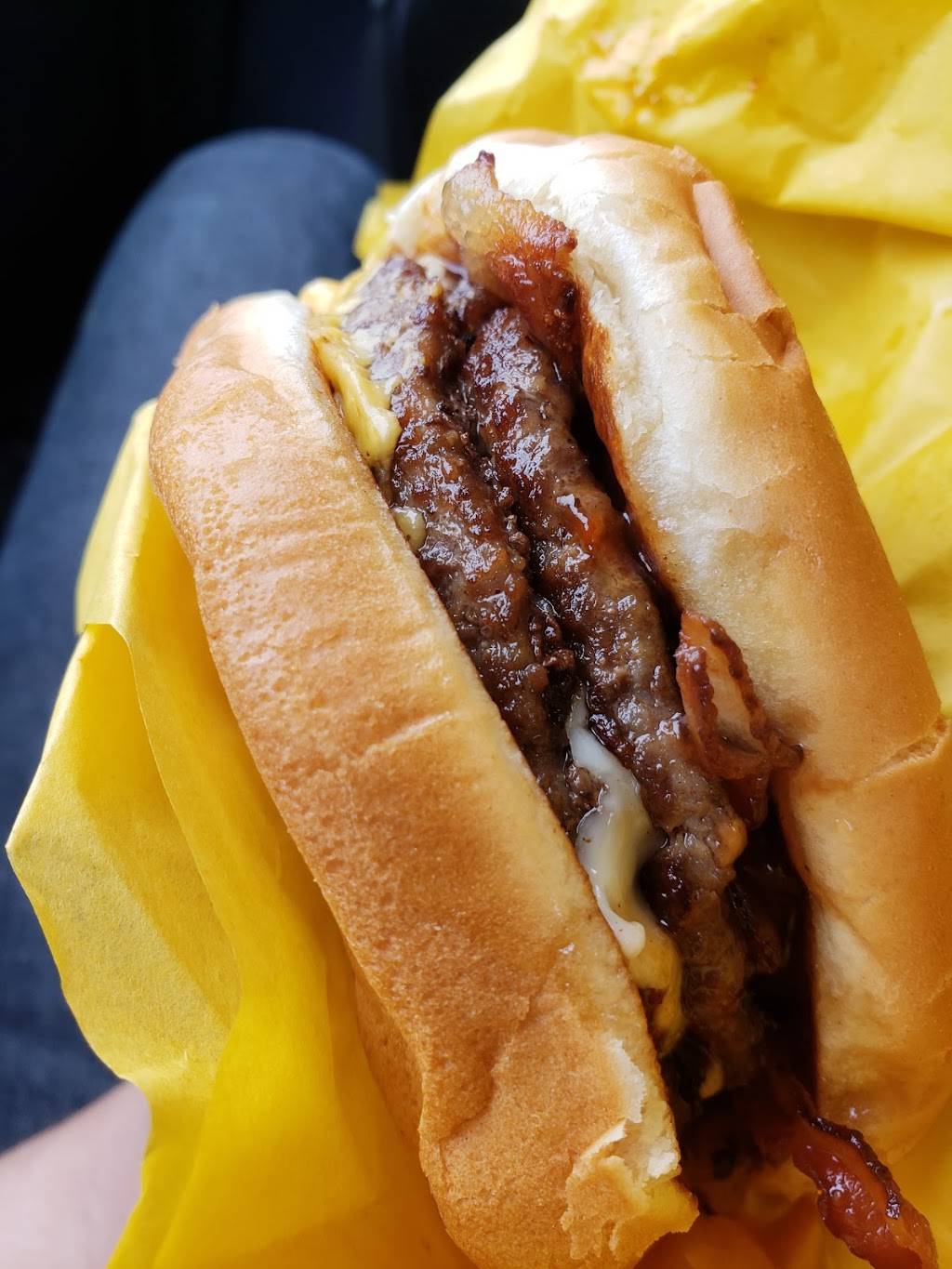 Whataburger | restaurant | 5351 N Beach St, Fort Worth, TX 76137, USA | 8173069111 OR +1 817-306-9111