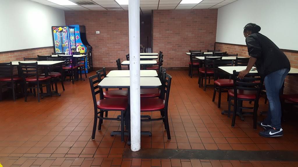 Griffs Hamburgers | restaurant | 4224 E Lancaster Ave, Fort Worth, TX 76103, USA | 8175348222 OR +1 817-534-8222