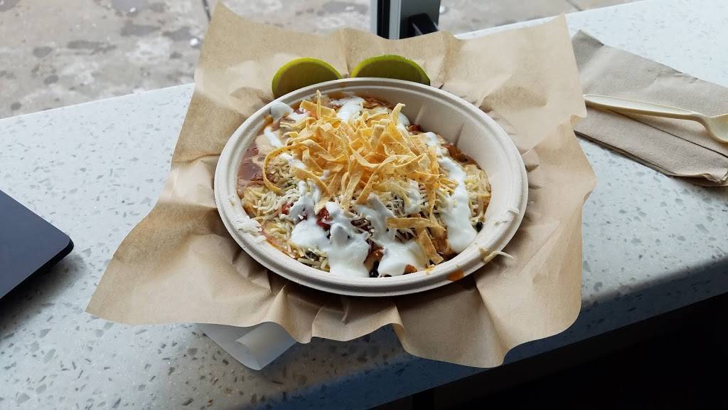 QDOBA Mexican Eats | restaurant | 1560 Shingle Creek Crossing Building H, Brooklyn Center, MN 55430, USA | 7632529590 OR +1 763-252-9590