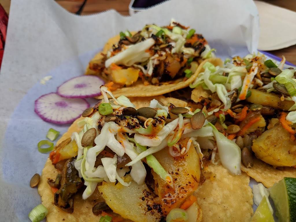 Tacos Oscar | restaurant | 420 40th St, Oakland, CA 94609, USA | 5107359620 OR +1 510-735-9620