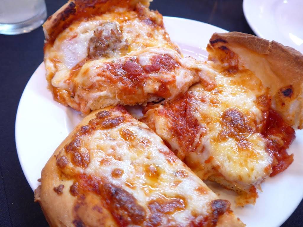 Connies Pizza | restaurant | 2373 S Archer Ave, Chicago, IL 60616, USA | 3123263443 OR +1 312-326-3443