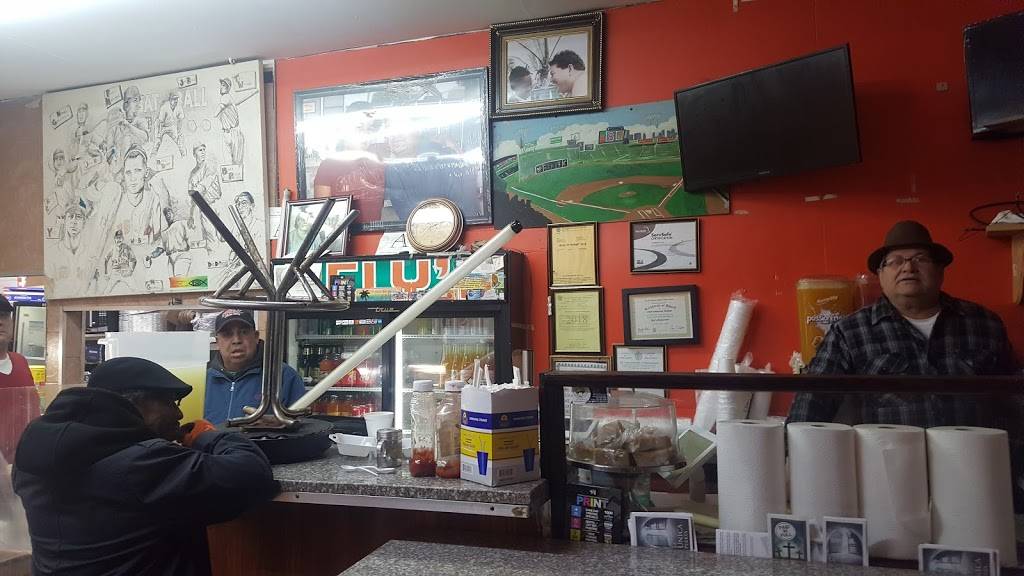 Yelys Restaurant | restaurant | 284 Centre St, Jamaica Plain, MA 02130, USA | 6175242204 OR +1 617-524-2204