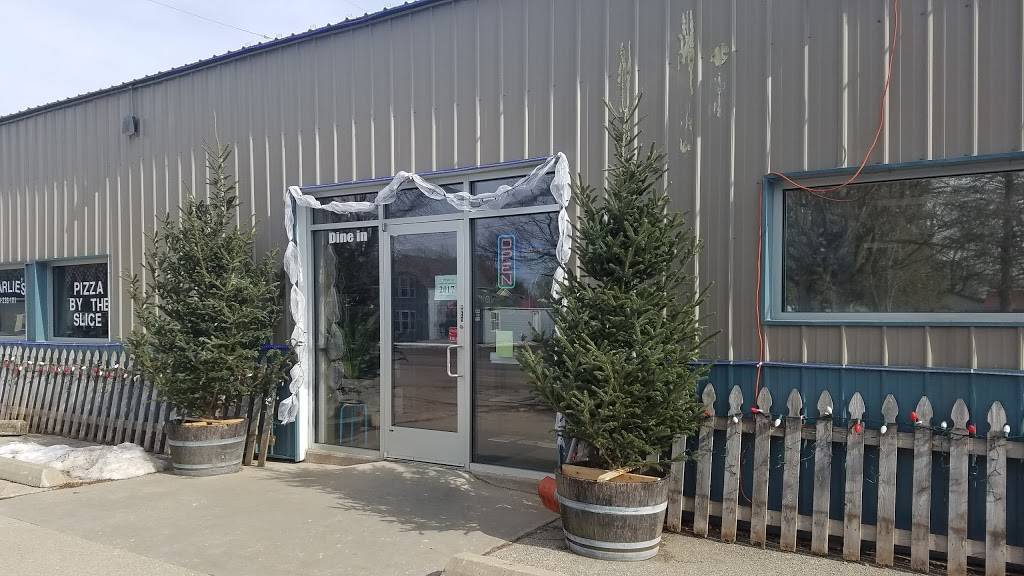 Charlies Pit Stop Pizzeria | restaurant | 705 S Main St, Crystal, MI 48818, USA | 9892351111 OR +1 989-235-1111