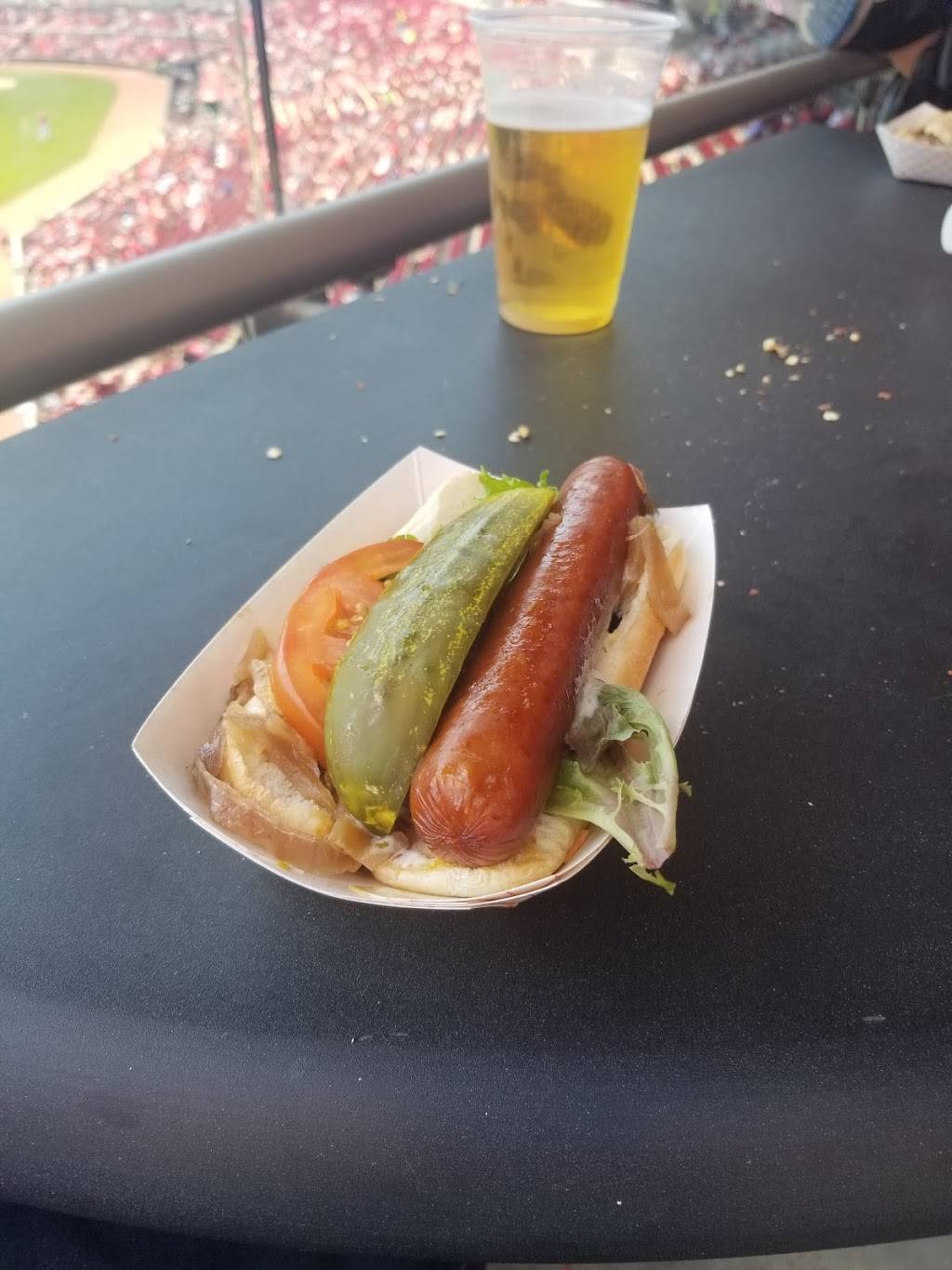 Machine Room | restaurant | 100 Joe Nuxhall Way, Cincinnati, OH 45202, USA | 5137657606 OR +1 513-765-7606