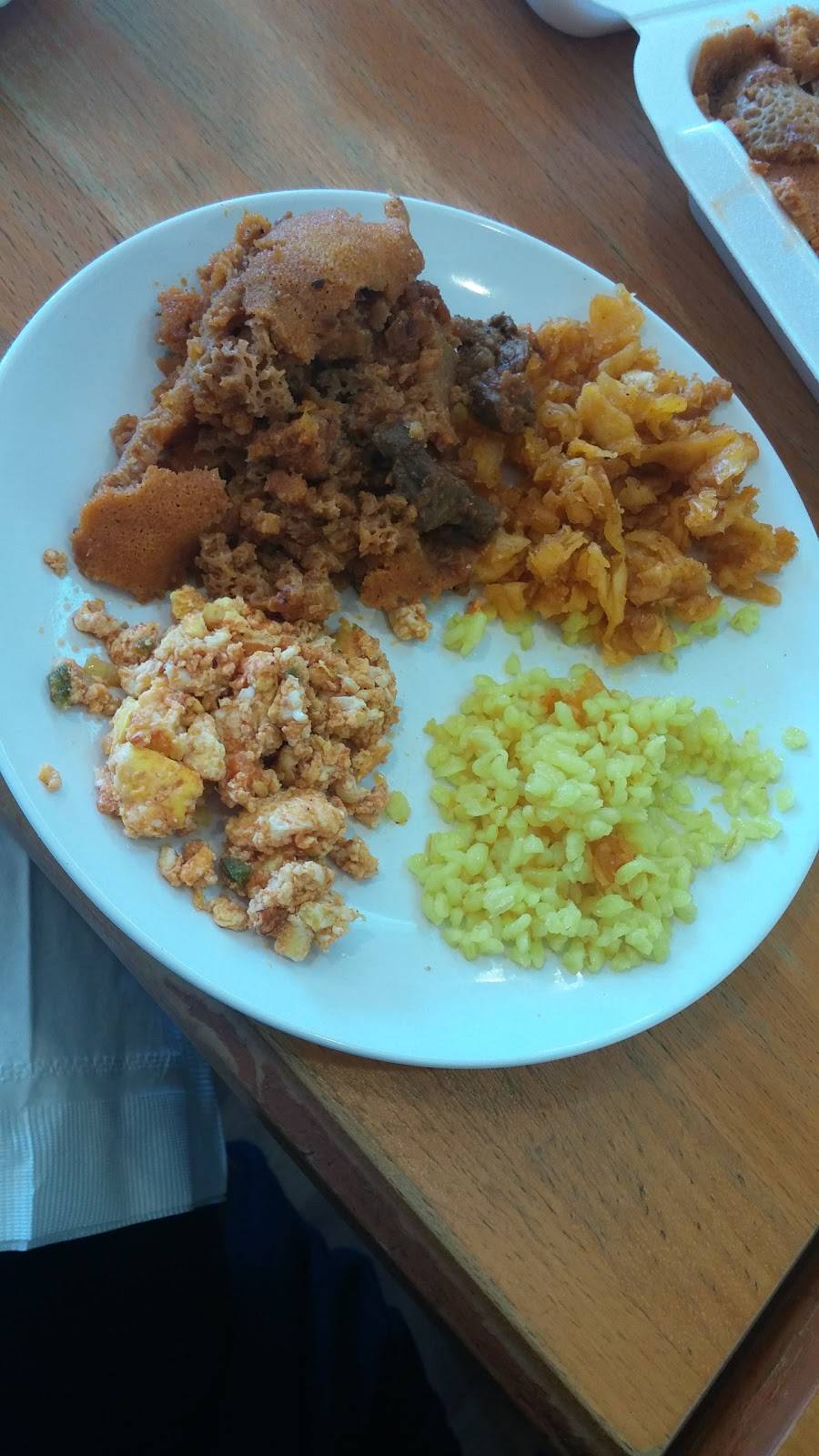 Four Seasons Bakery Cafe | restaurant | 50 S Pickett St # 23, Alexandria, VA 22304, USA | 7032127388 OR +1 703-212-7388