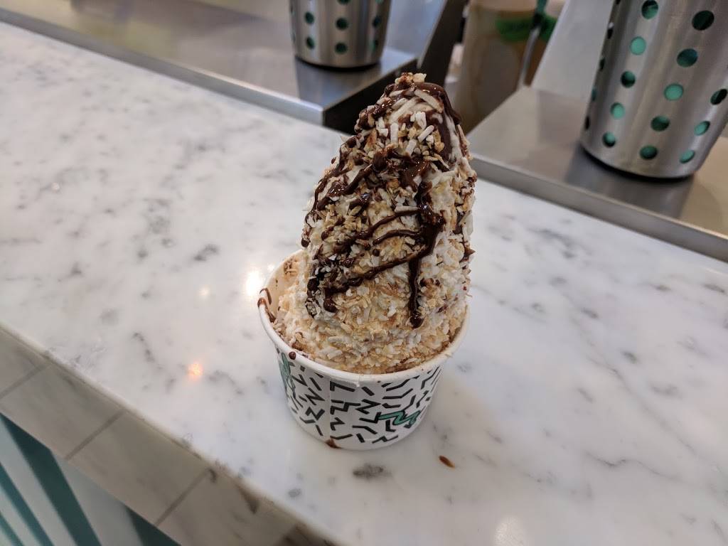 Sweet Jesus | restaurant | 1 Bass Pro Mills Dr, Entrance 4, Concord, ON L4K 2M9, Canada | 9055973300 OR +1 905-597-3300