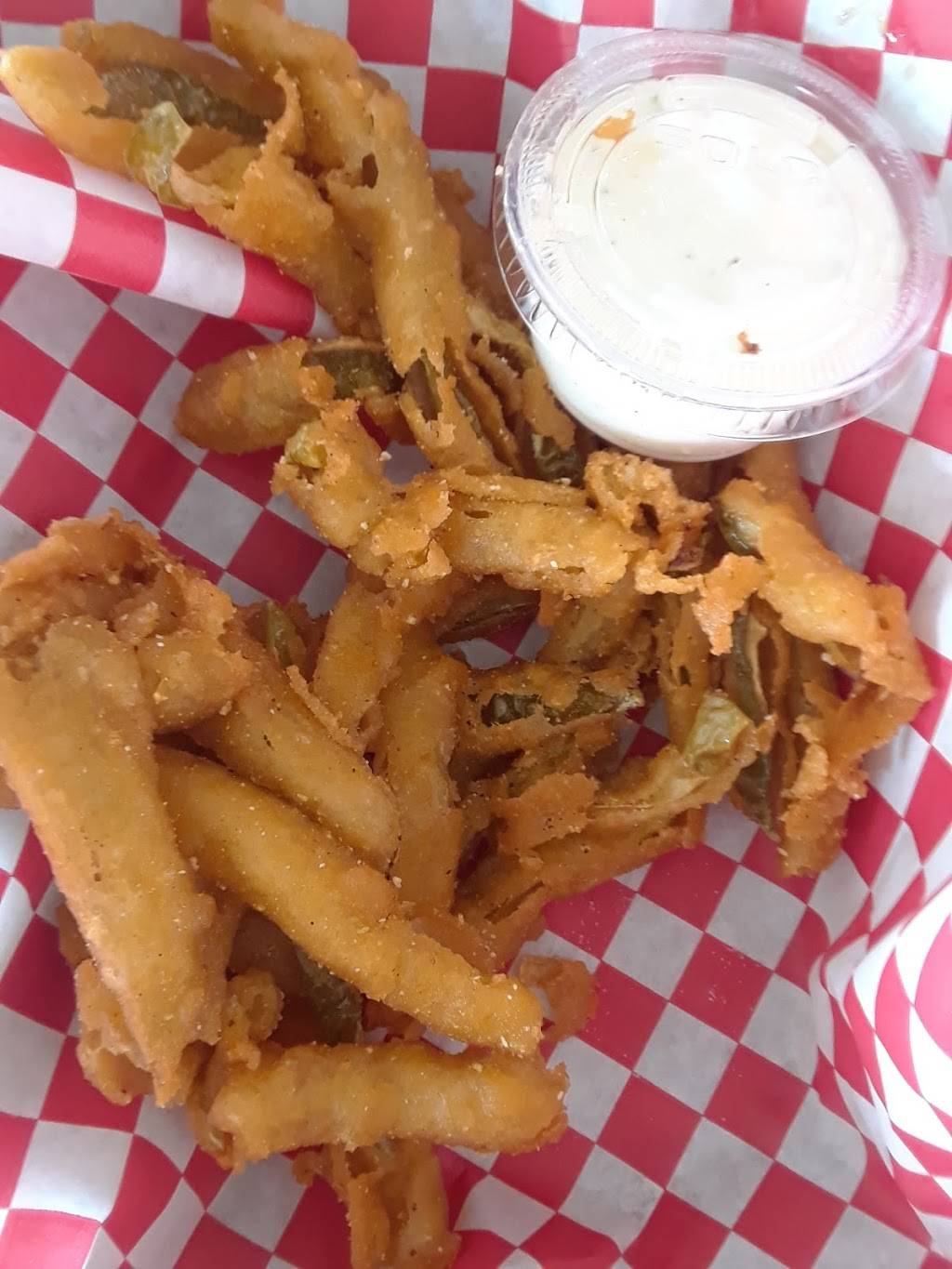 Freddy Ts Restaurant & Beach Club | restaurant | 12750 TN-57, Counce, TN 38326, USA | 7316893099 OR +1 731-689-3099