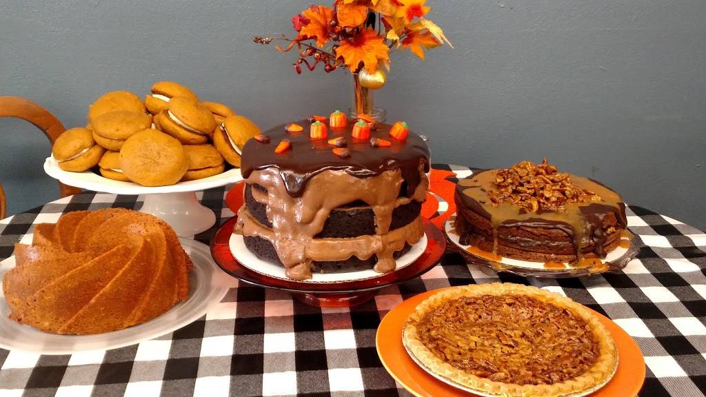 The Mercantile Cafe / Sweet Simplicity Bakery | restaurant | 102 W Fort St, Manchester, TN 37355, USA | 9317232491 OR +1 931-723-2491