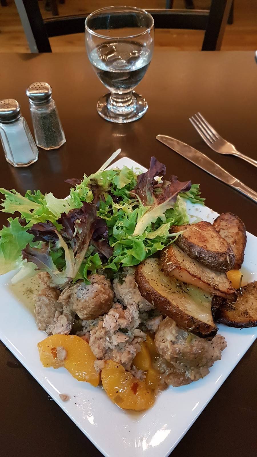 Sesame & Ambroisie Traiteur | restaurant | 8628 Rue Hochelaga, Montréal, QC H1L 2M4, Canada | 5144937656 OR +1 514-493-7656