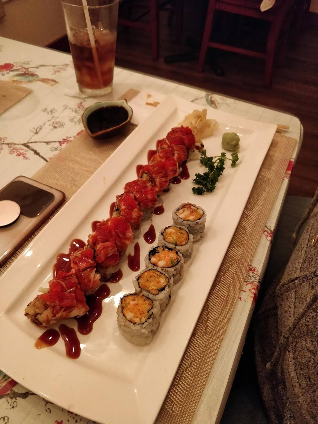 BlueWaterSushi | restaurant | 221 East St, Ludlow, MA 01056, USA | 4136101167 OR +1 413-610-1167